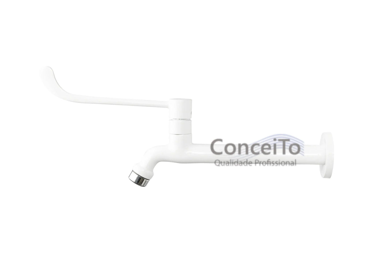 Torneira hospitalar de metal branca de parede 26cm - 12055 - Conceito Metais