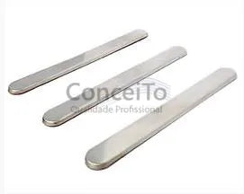 Piso tátil direcional em aço inox - 4002 - Conceito Metais