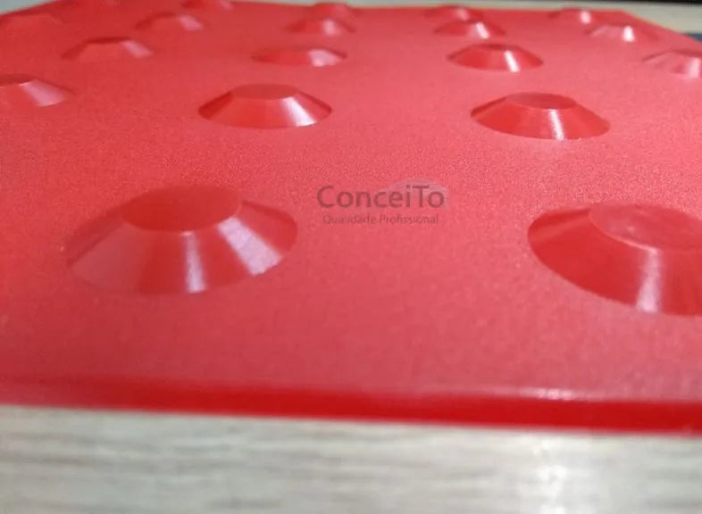 Piso tátil direcional PVC 25 x 25 cm. (4 pç por caixa) - 4019 - Conceito Metais (foto 2)